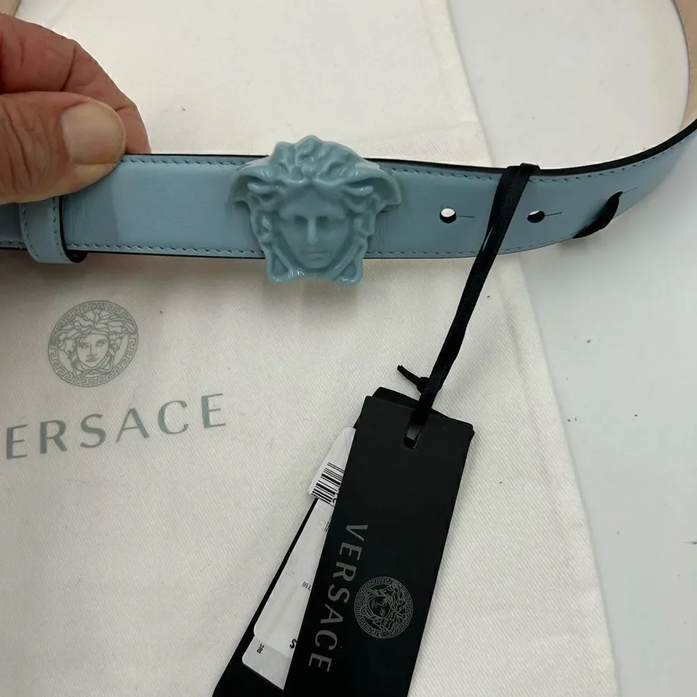Women’s Versace medusa head leather belt size 75 cm made in Italy